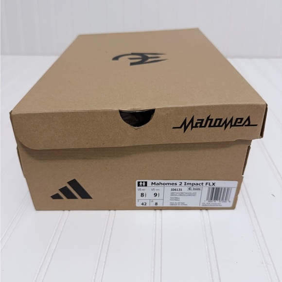 Adidas Mahomes 2 Impact FLX TF Grey/Gold Size 8.5 NIB - Picture 2 of 10